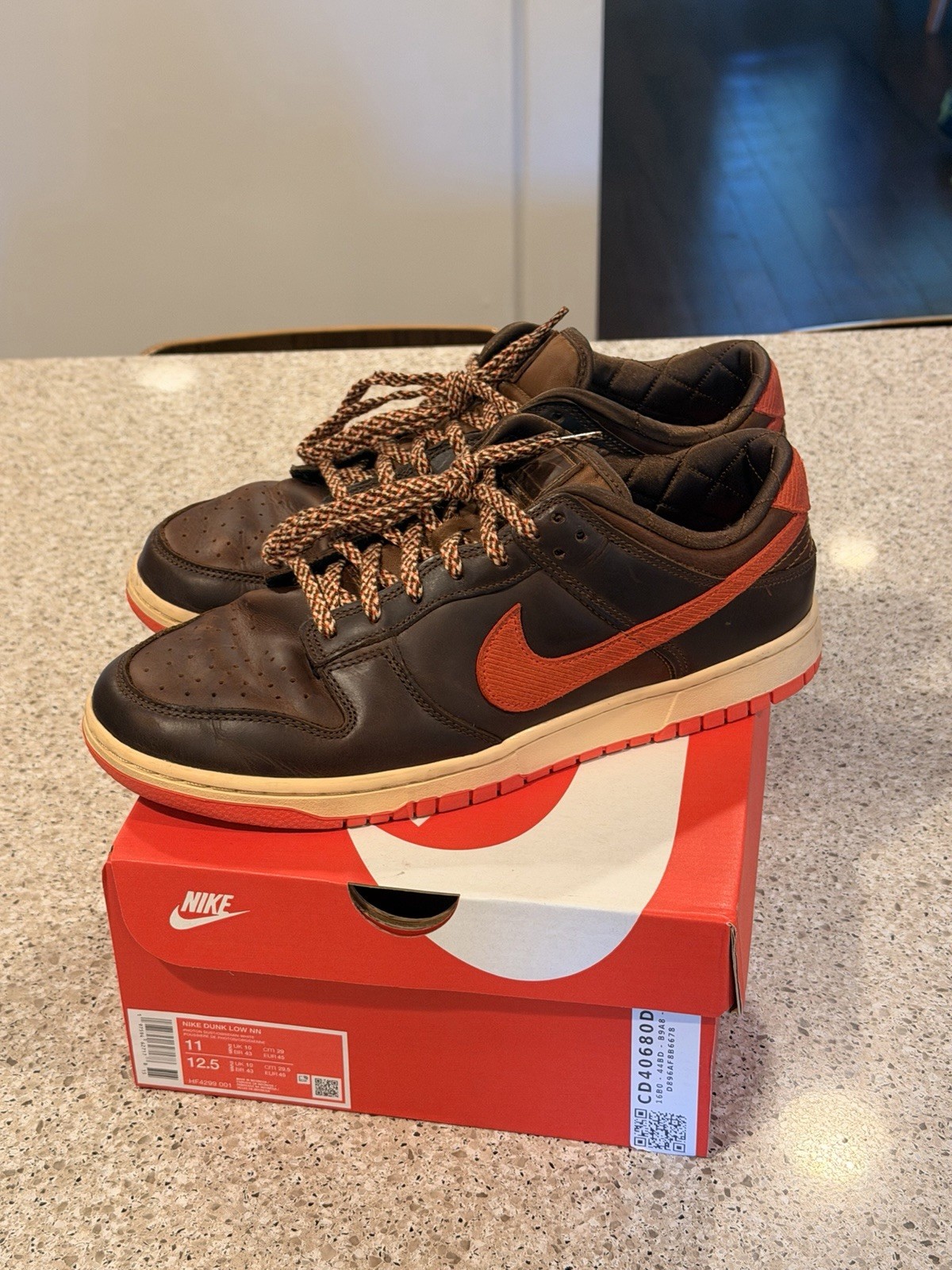 Nike Dunk Premium Low Light British Brown Size 11 Great Condition!