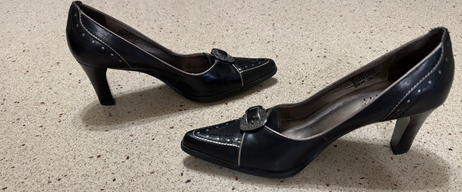 Franco Sarto Womens Black Patent Leather Heel Shoes Size 8M