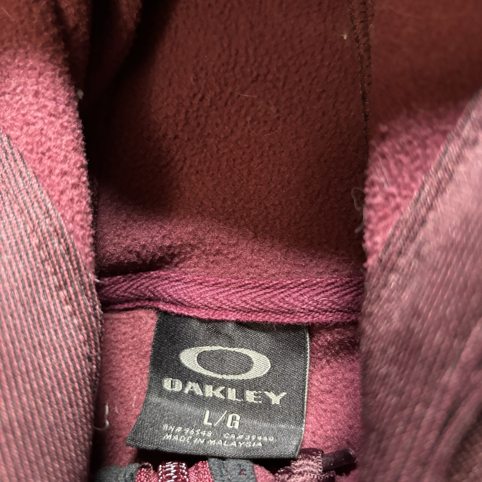 Oakley Full Zip Up Hoodie Jacket Full Zip Large Red Utility Pockets Logo Outdoor