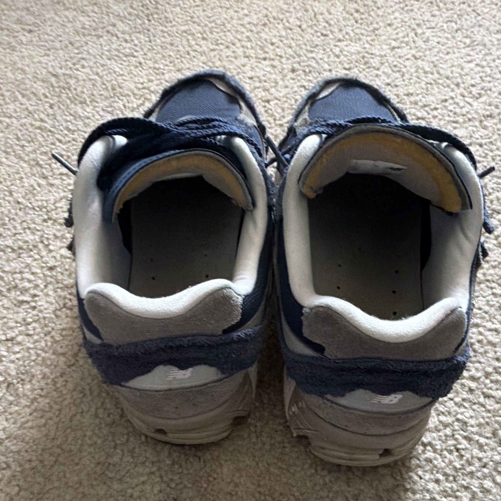 New Balance 2002R Blue/Gray/White Low Top Lace Up Sneakers Rubber Outsole