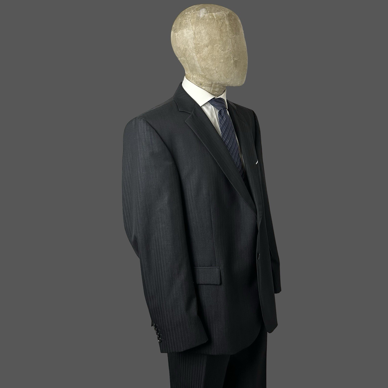 Strellson Suit 44R 38R 2PC Men’s Black Super 120’s Wool Herringbone Stripe
