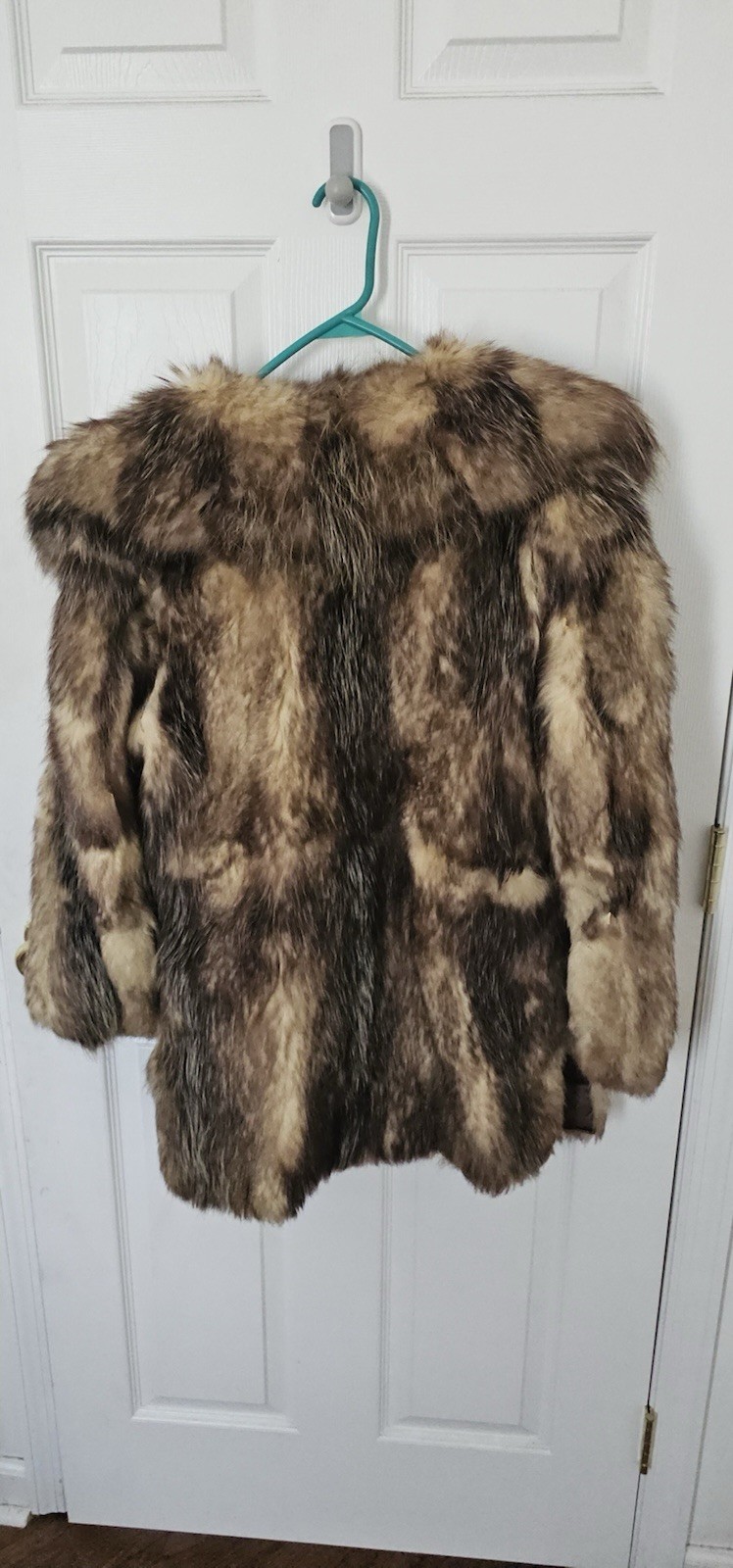 Revillon Boutique Women’s Juniors M Short Fur Coat Animal Print Hook & Eye