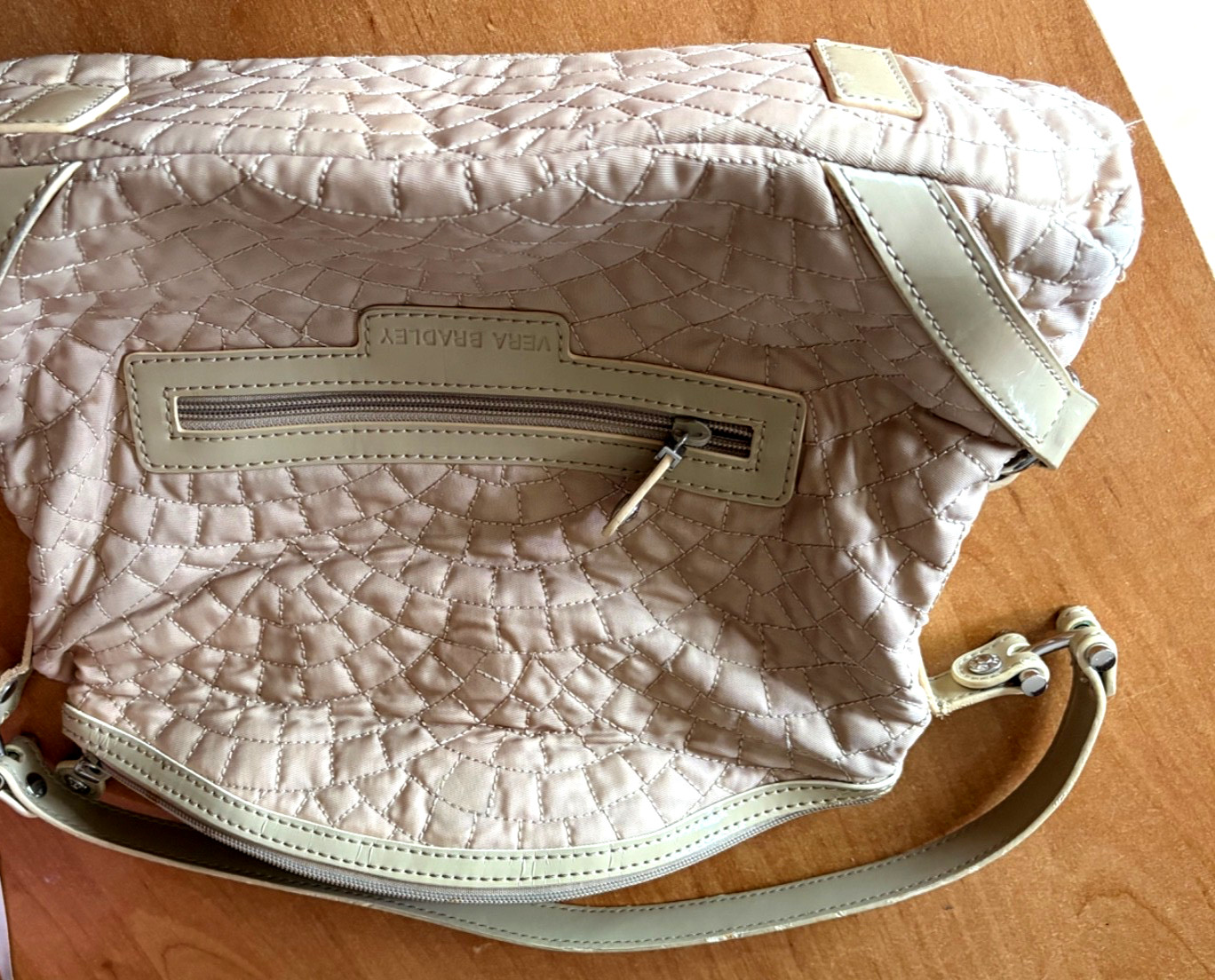 VERA BRADLEY EMMA BEIGE QUILTED NYLON TOP ZIP SHOULDER SATCHEL HANDBAG