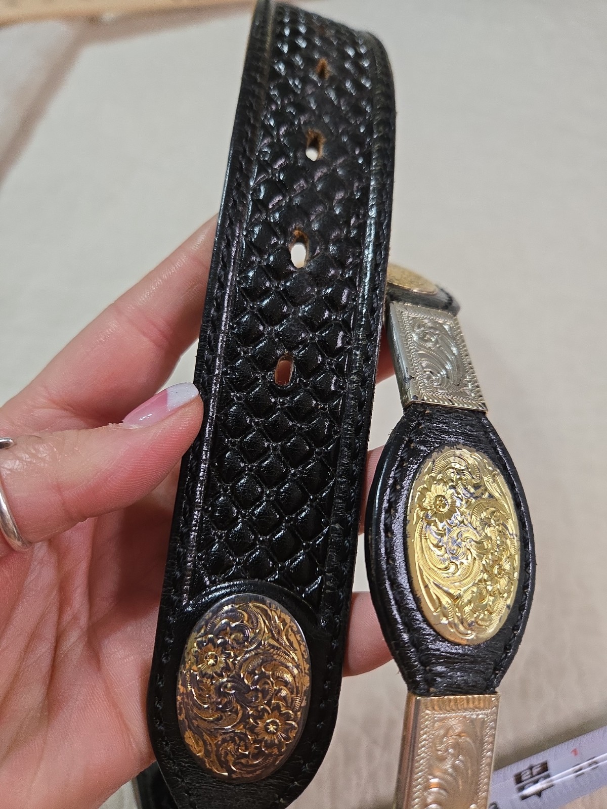 Double J Saddlery Belt Black Leather Concho Two Tone Metal Accents 38 No Buckle