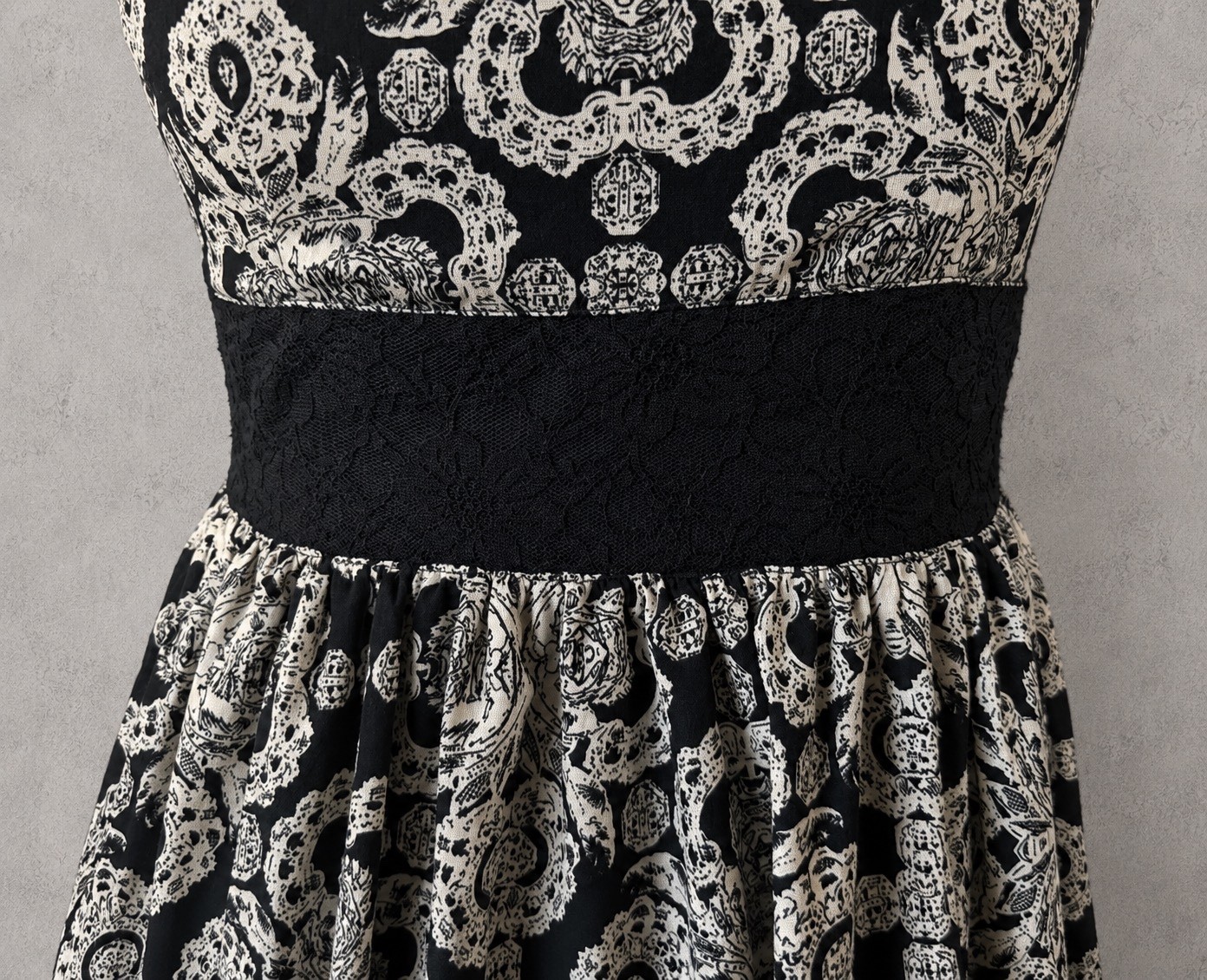 Ruby Rocks Boutique Dress UK 12 Black Cream Rockabilly 50s Retro Skater Party