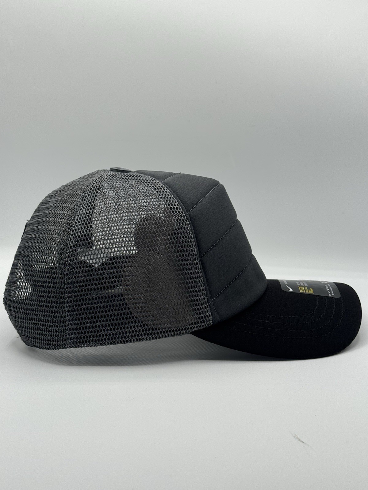 NWT Nike Heritage 86 Puffer Trucker Hat Steel Gray Black Mesh Adjustable Cap