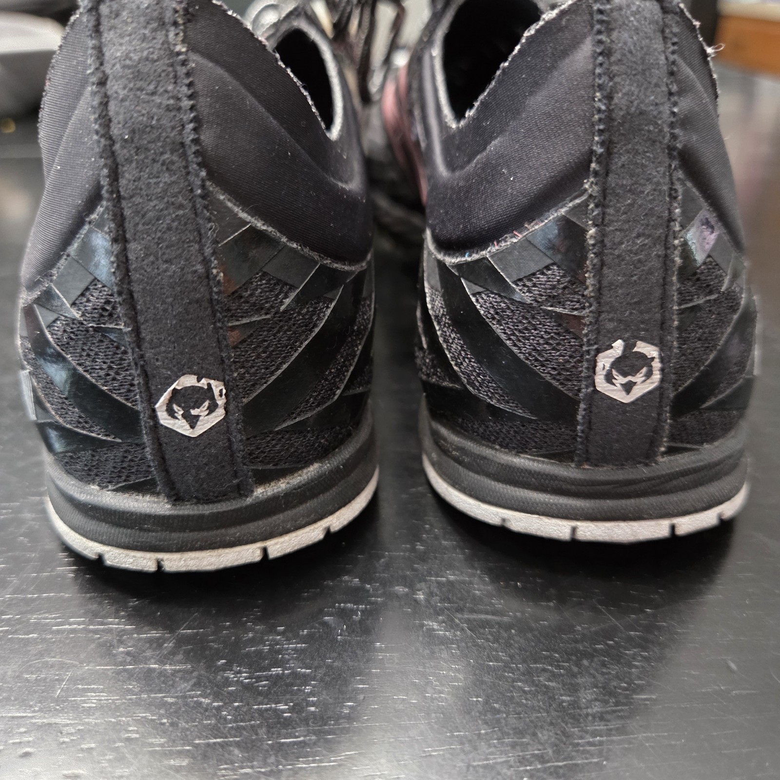 New Balance XC 900 Spike Woman’s Running Shoes Size 7 VGC Free Shipping