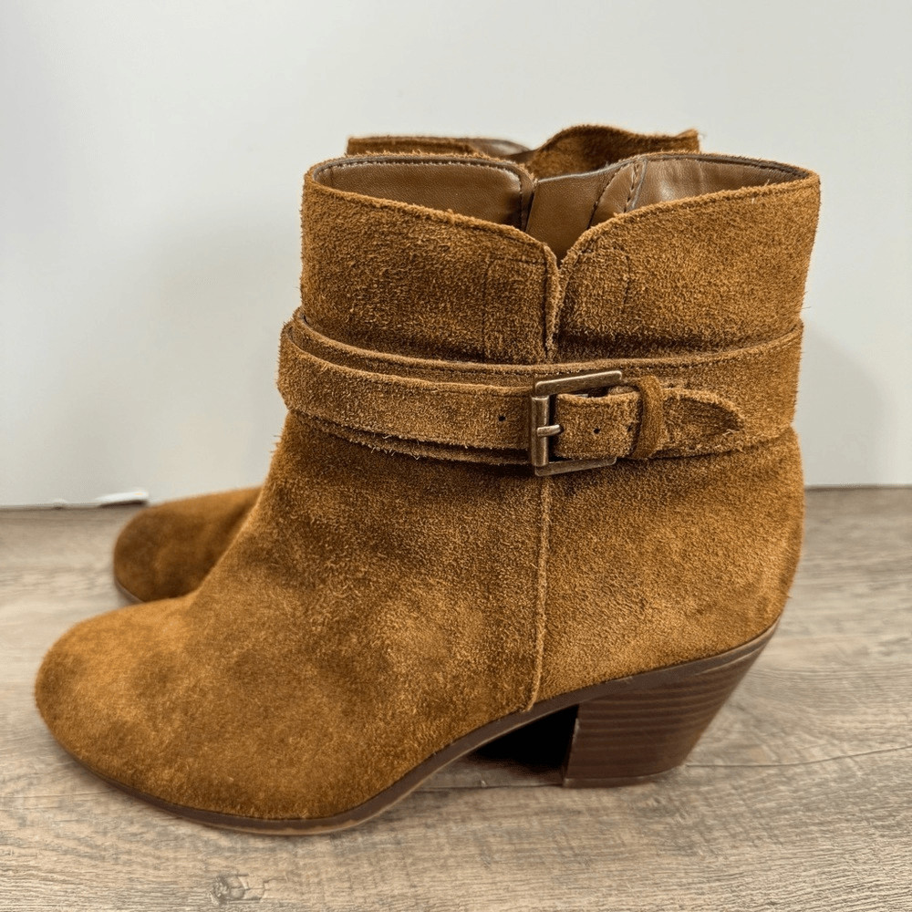 Sam Edelman Women’s Boots sz 7 Suede Lynne Bootie # Box G880