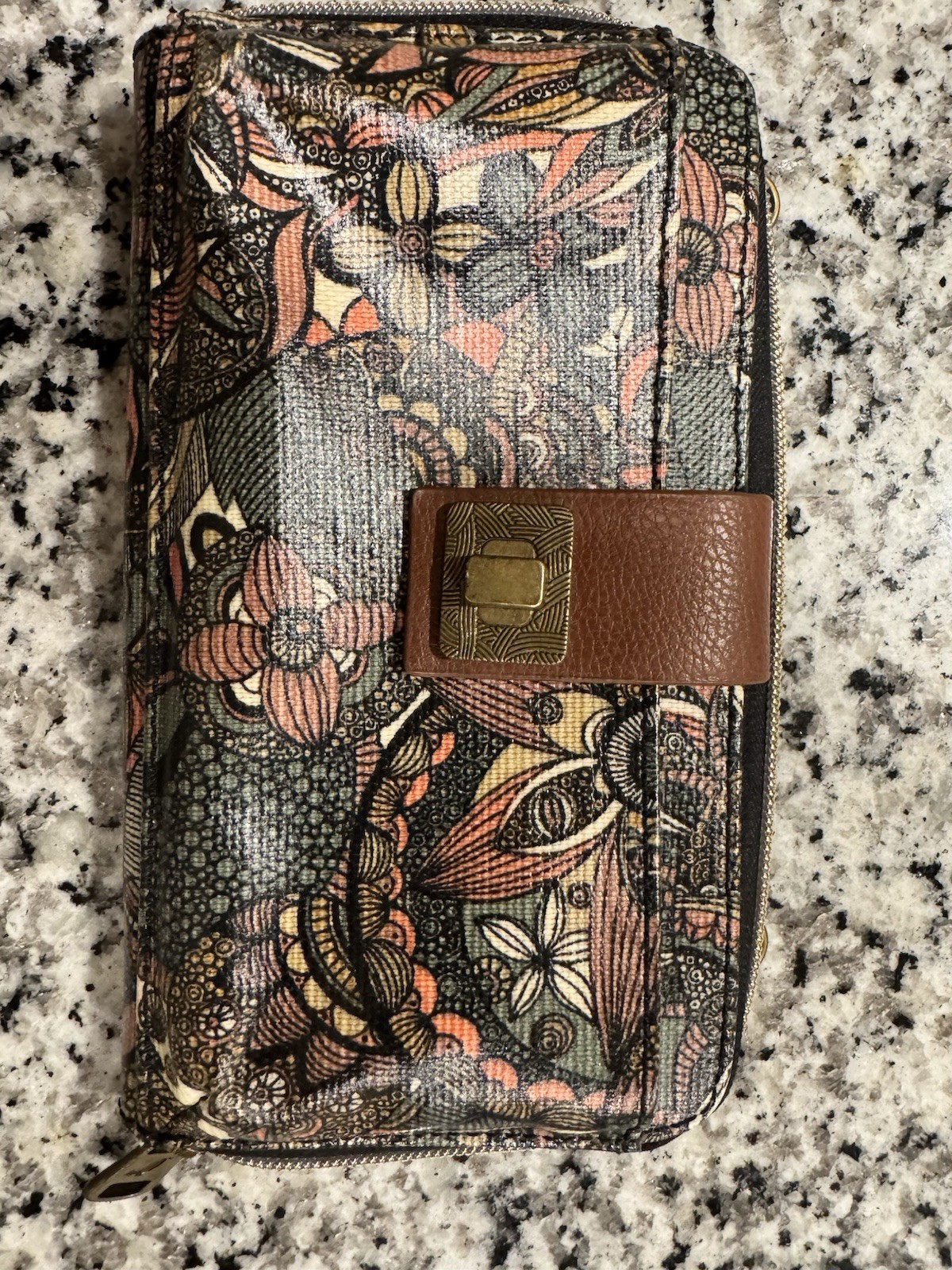 Sakroots Artist Circle Smartphone Wallet Wristlet Owl Print