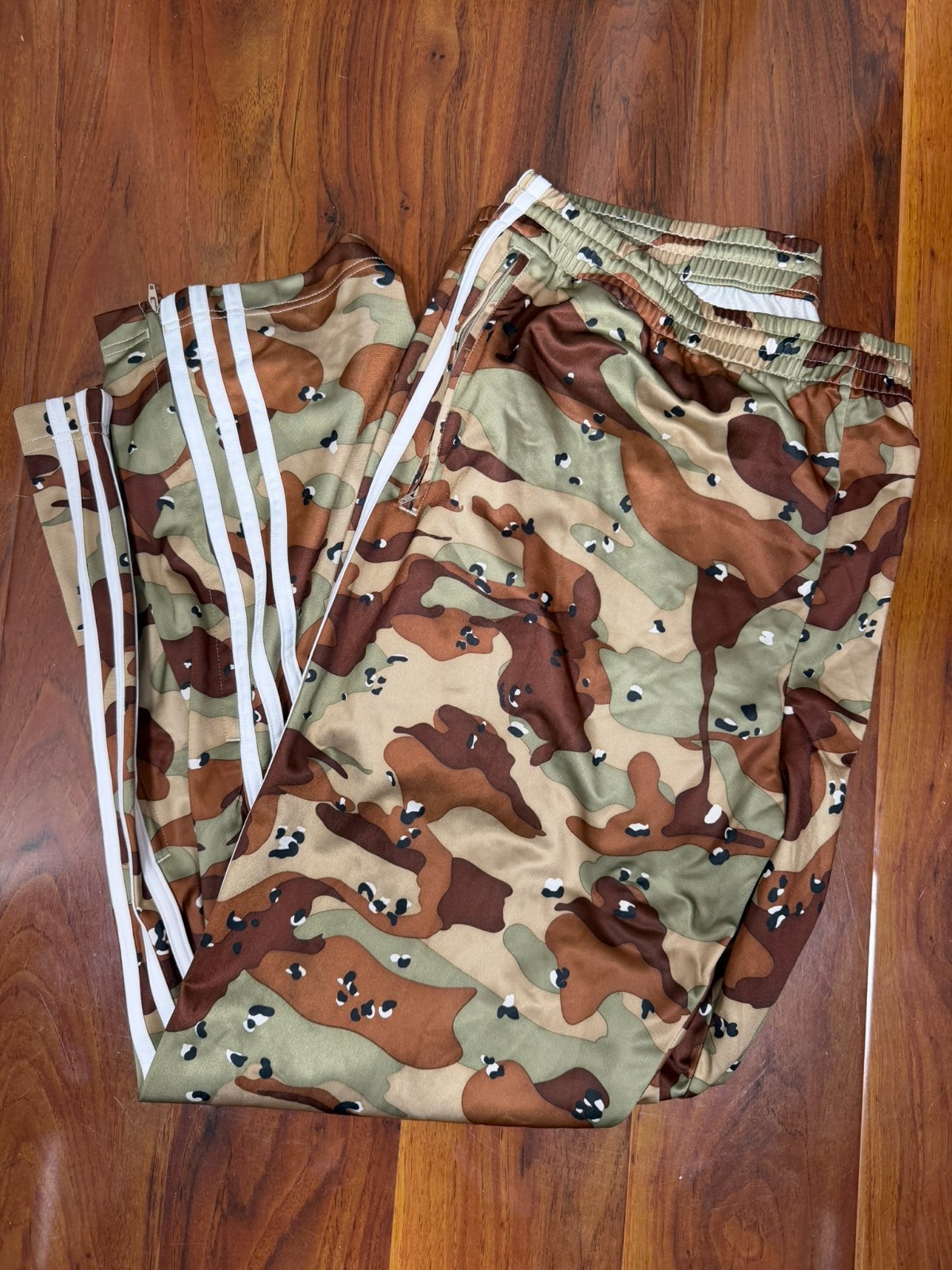 NWT Adidas Camo Firebird Men Pants Green Beige Camo Vintage Style Z32731 SZ 2XL