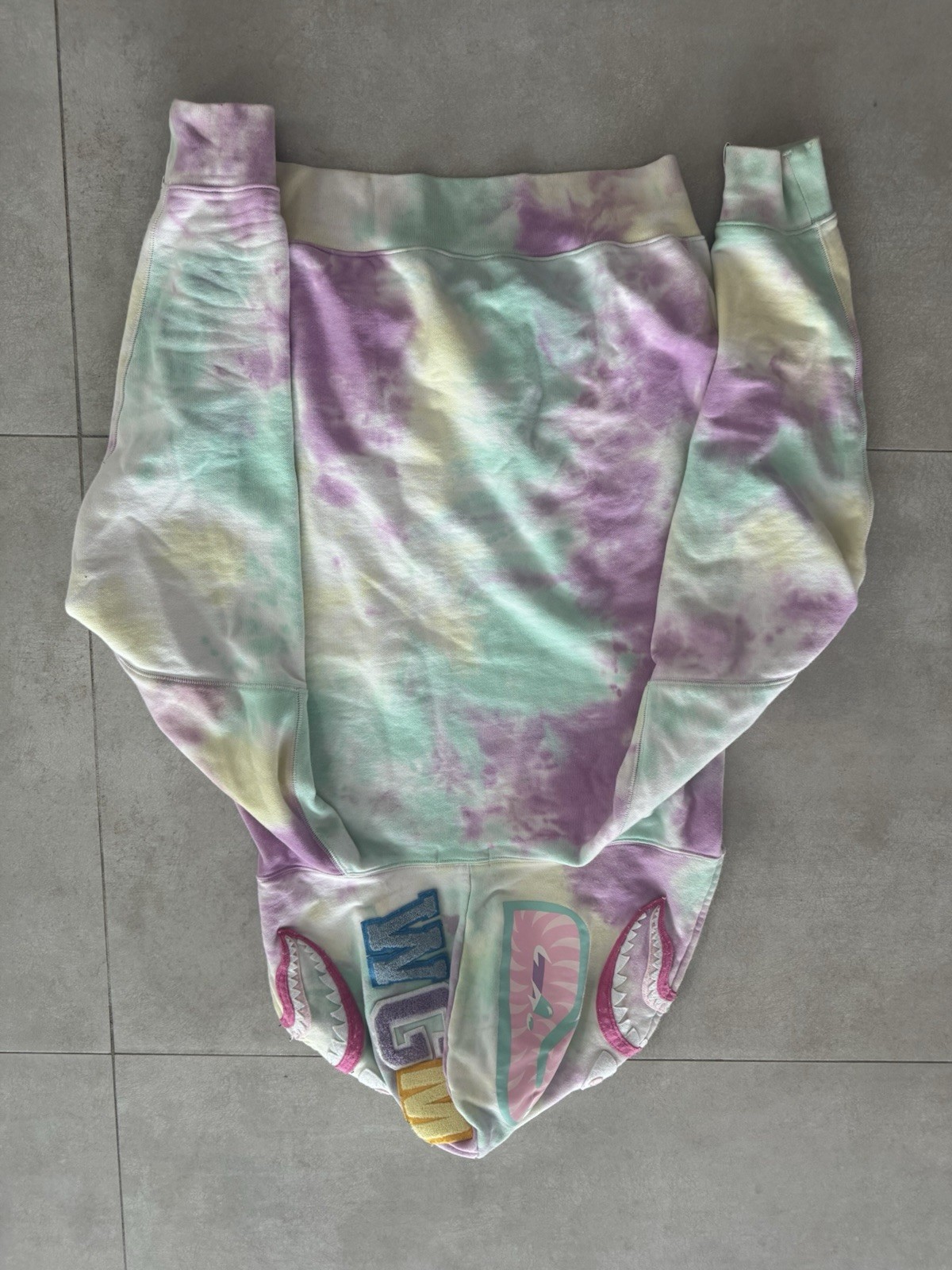 A Bathing Ape Hoddie XS