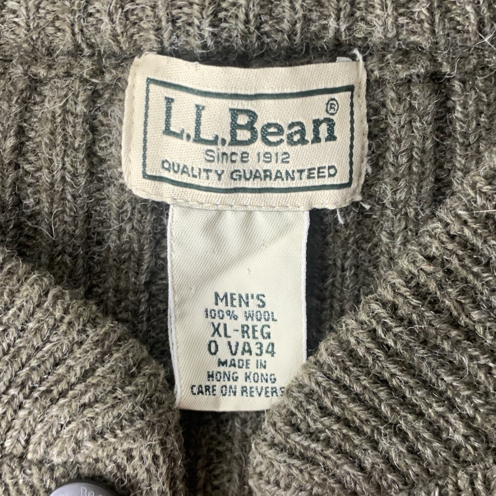 LL Bean Men Size XL Sweater Commando 100% Wool Brown Elbow Patches Henley Knit