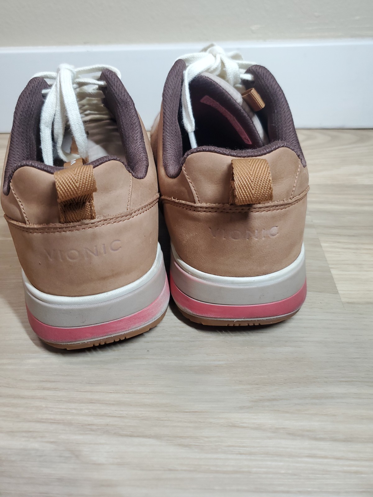 Vionic Rechelle Suede Nylon Womens Sneaker Brown Coral Size 9