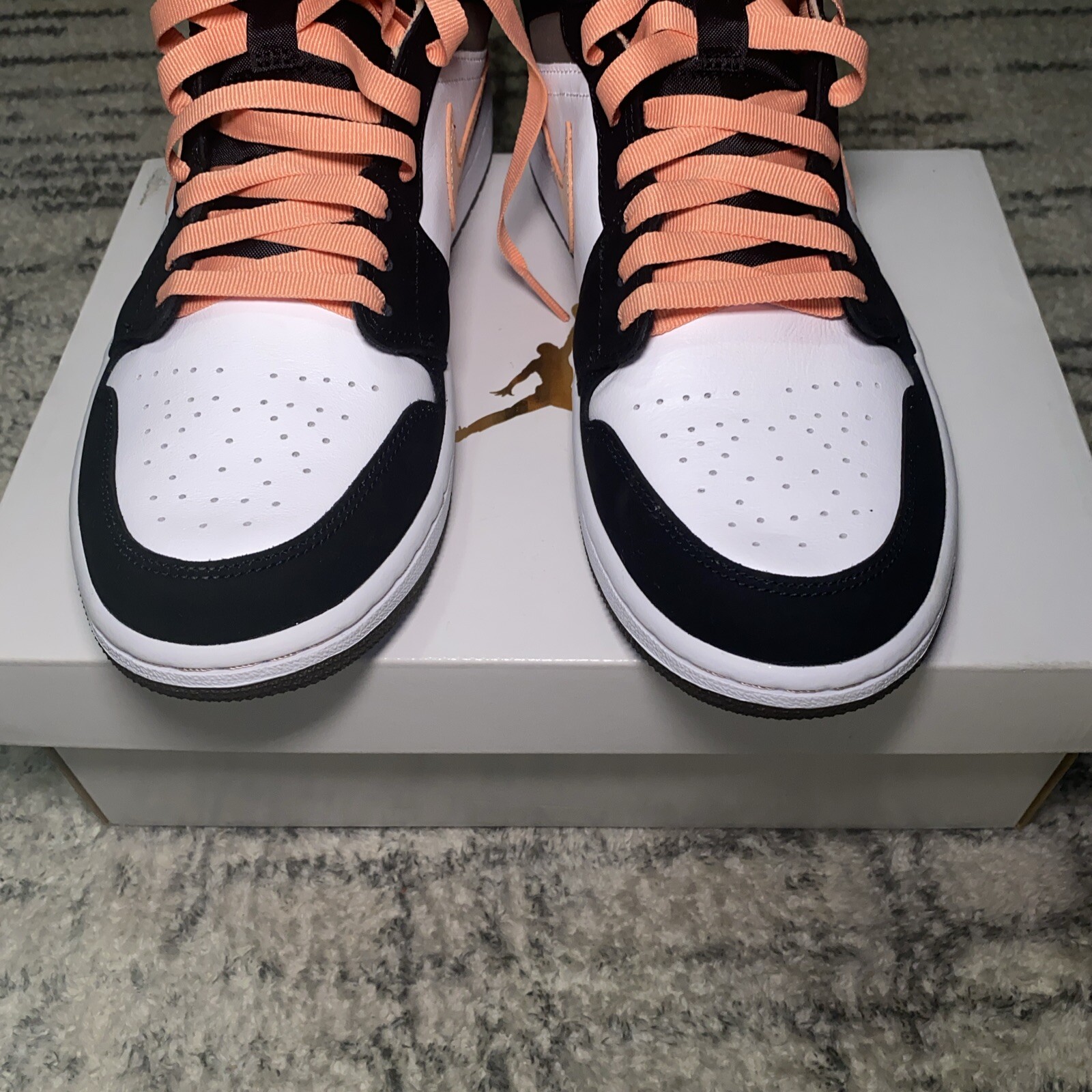 Air Jordan 1 SE Mid Peach Mocha W
