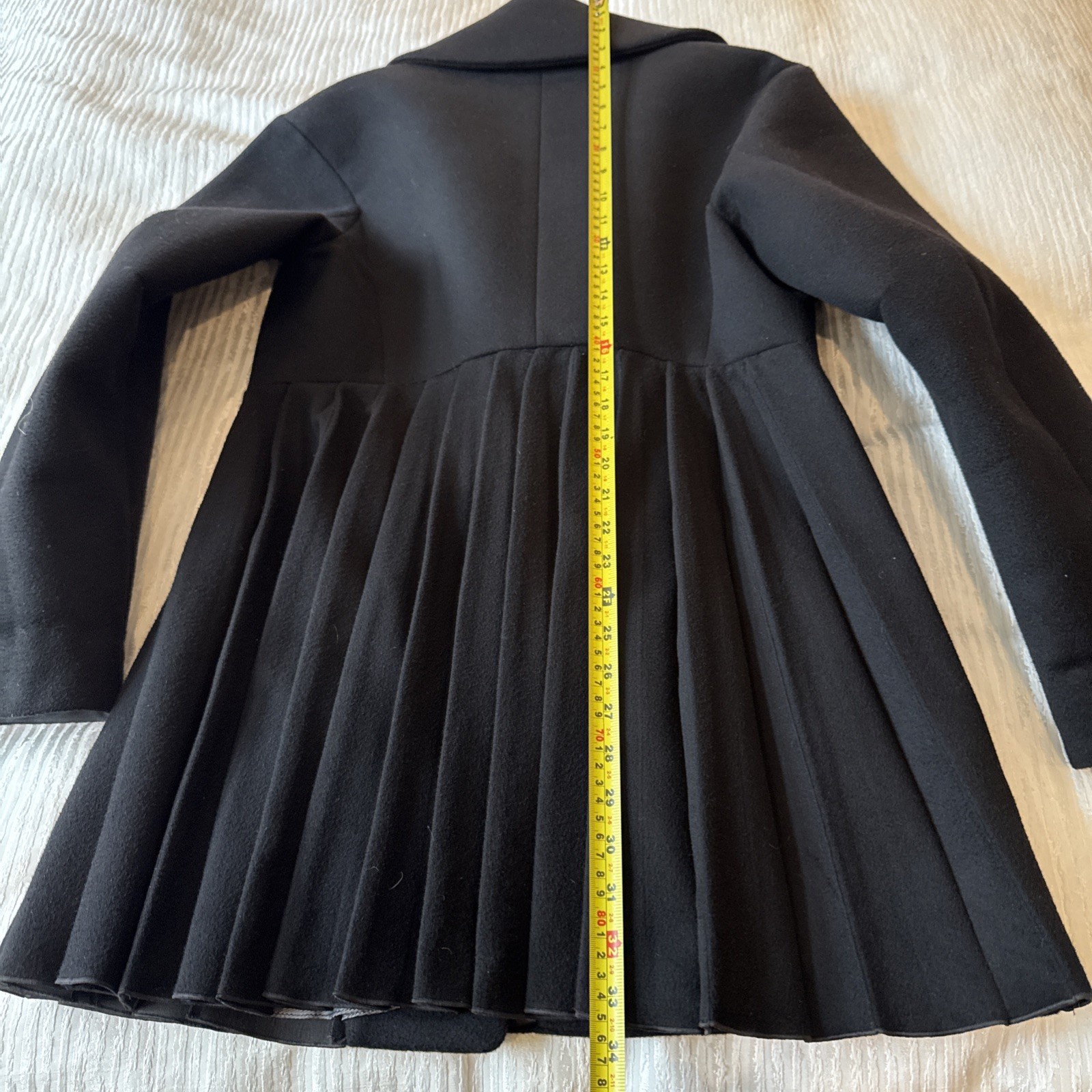 Black Coat, Sz 10, Made In England,90%virgin Wool,10shmere