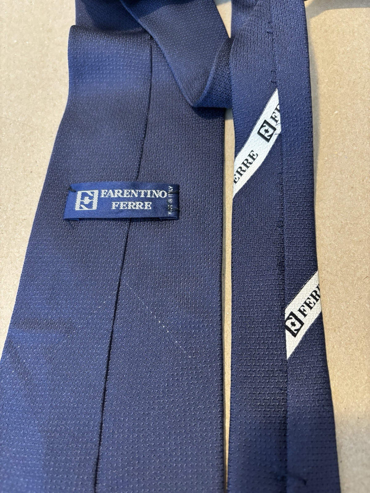 FARENTINO FERRE Men’s Navy Blue Woven Solid Classic Tie 57–60″ One Size