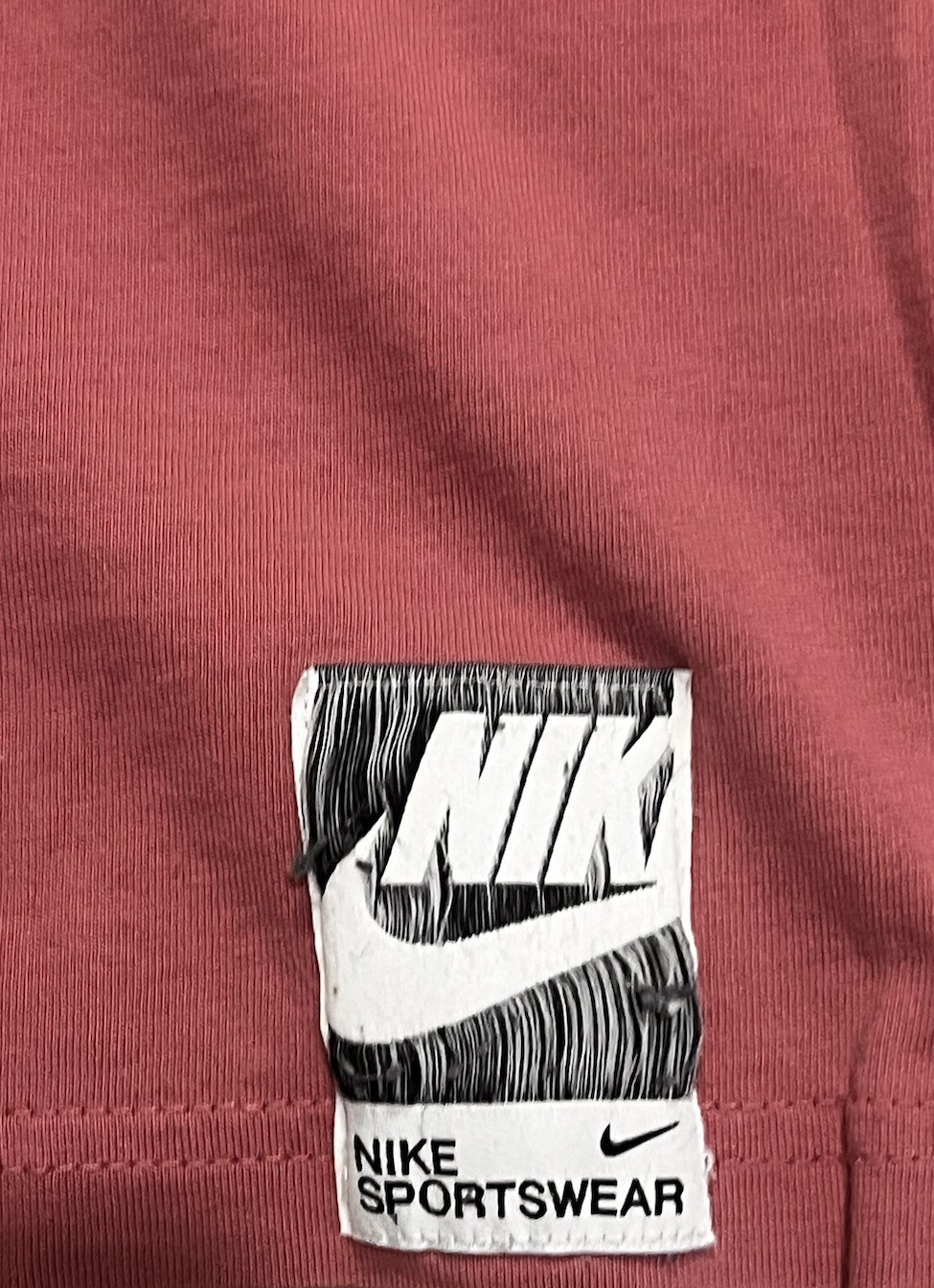 Nike Men’s Sportswear T-Shirt Active Short Sleeve Graphic Tee