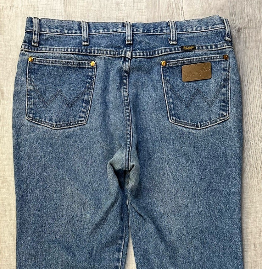 VTG Wrangler Jeans Faded Blue Western Denim US Fabric Men 36X30 (Actual 35X27.5)