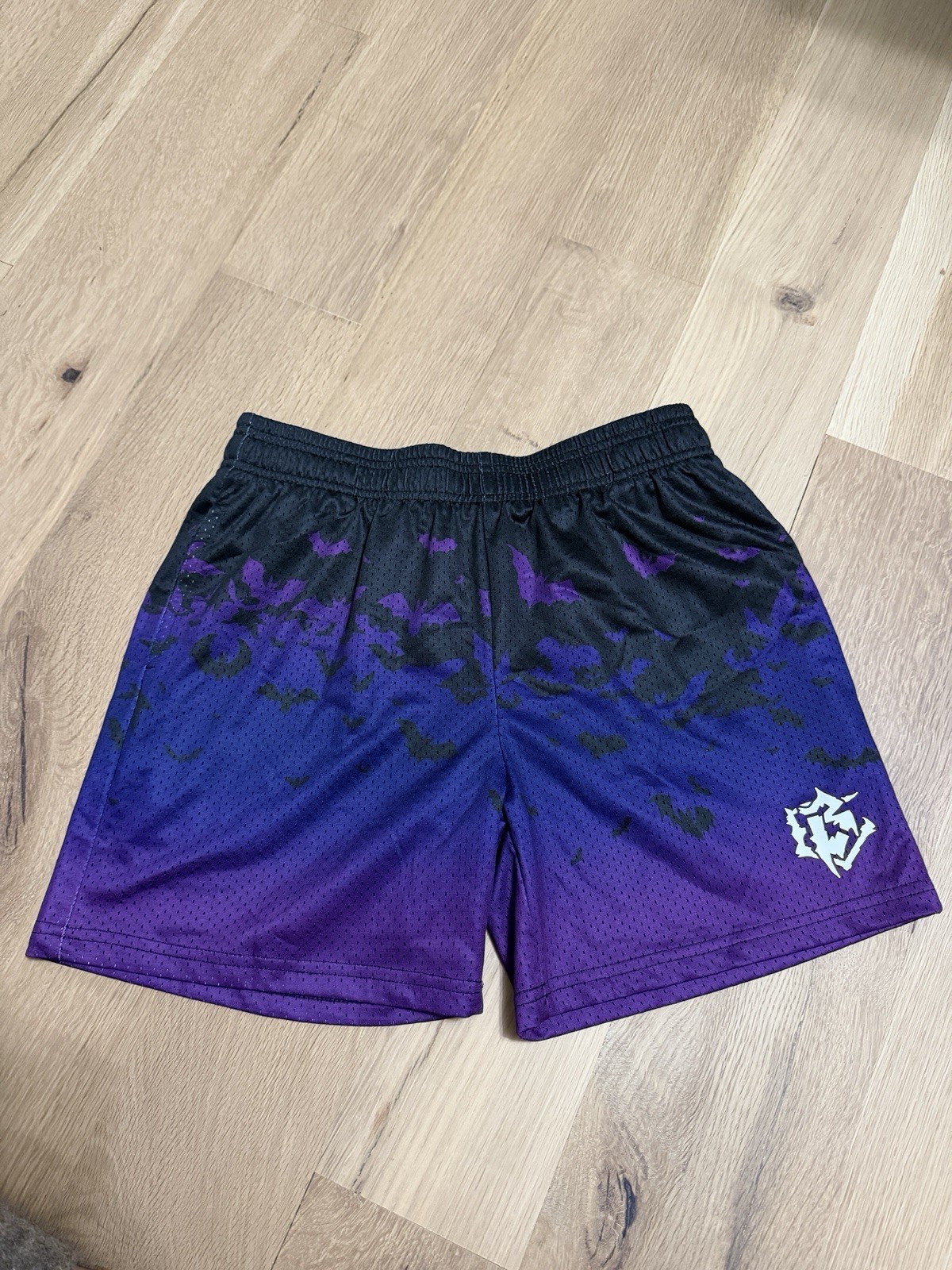 Baseball Lifestyle 101 Youth XL Shorts NWT Bat Gradient