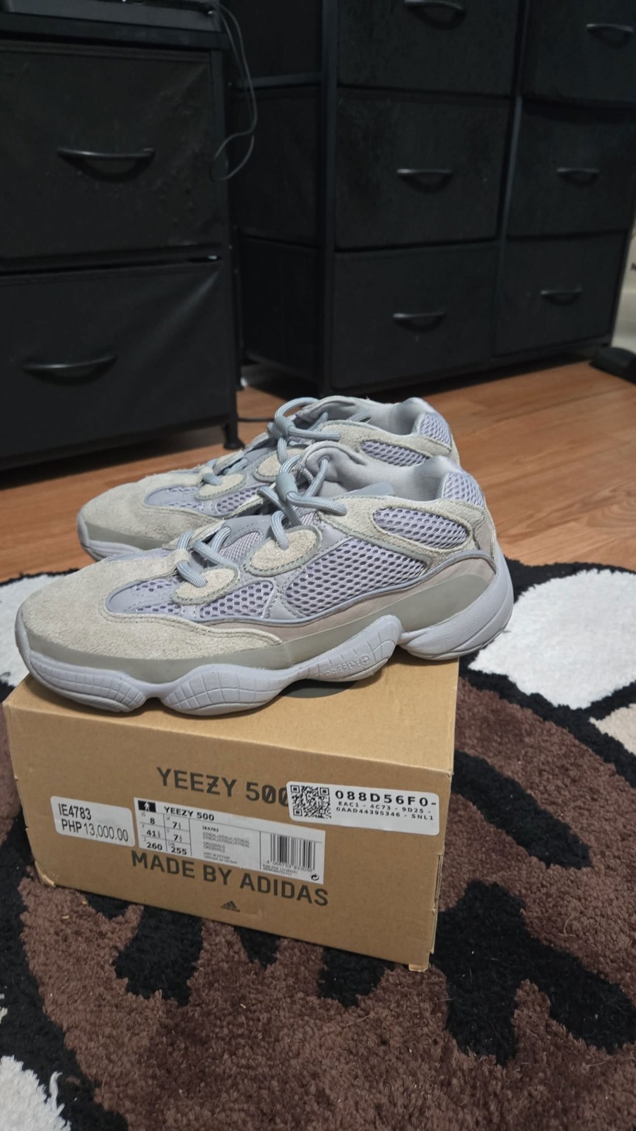 adidas Yeezy 500 Stone Salt Men’s Low Top Lace-Up Mesh Sneakers