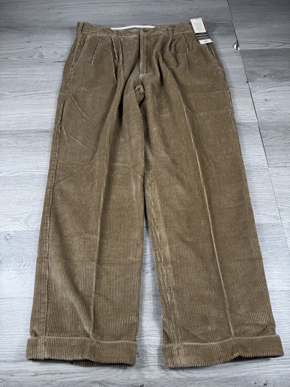 Savane Pants Mens 36×29 Brown Khaki Whale Corduroy Pleated Front Relaxed Fit