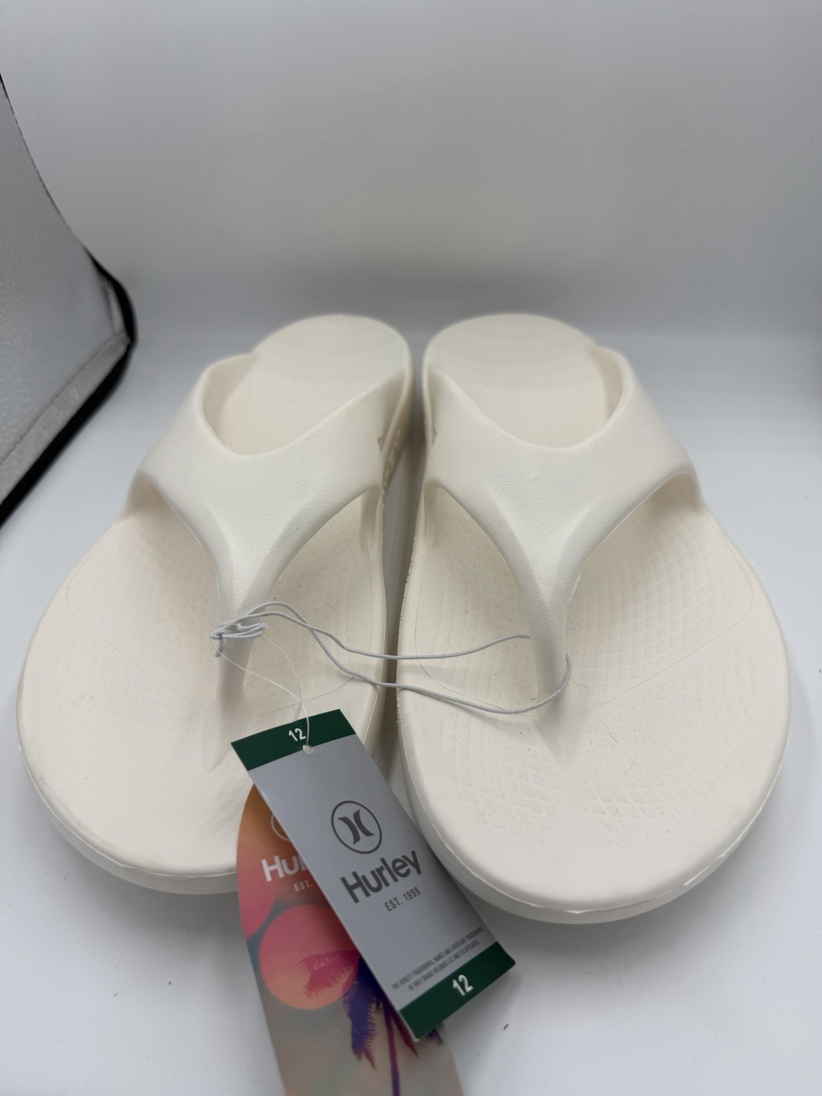 Hurley Mens Injection Flip-Flop Size 12 Cream NWT