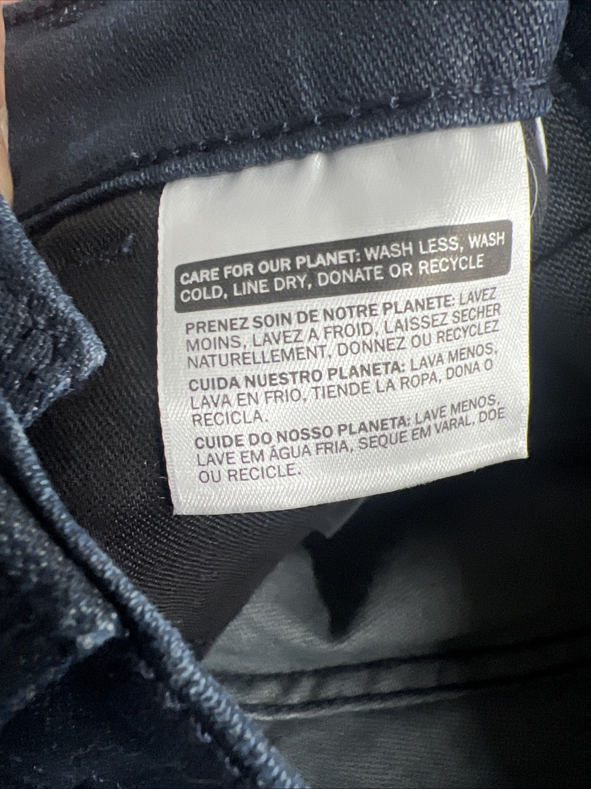 Levi’s 34 X 30 Slim Fit Stretch Sits Below Waist Slightly Tapered Leg Dark Wash