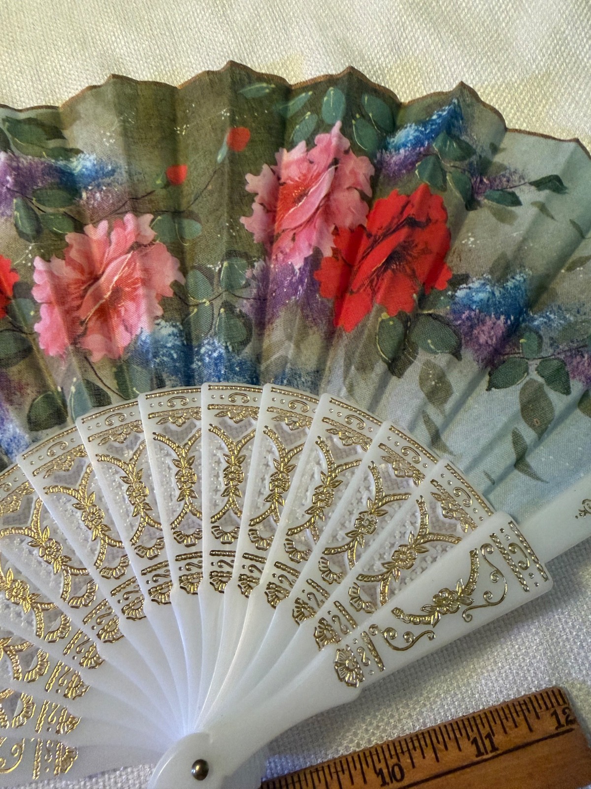 Vtg Giner Hand Fan Floral Flower Pink Wild Rose Wisteria Fabric Plastic Spain