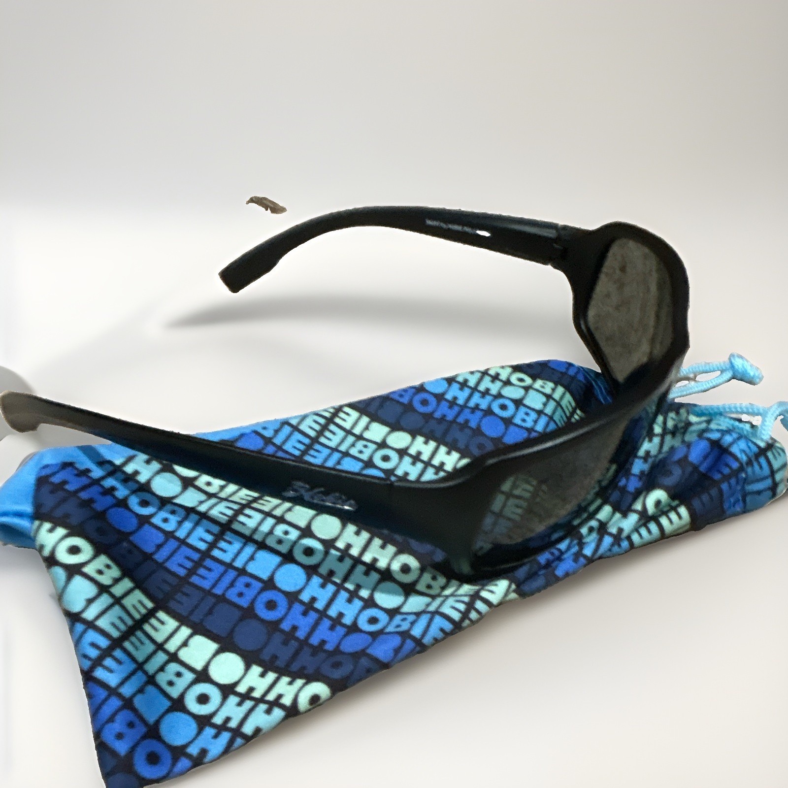 Hobie Wraparound Sunglasses Black Plastic Frame Gray Lenses w/ Blue Pouch