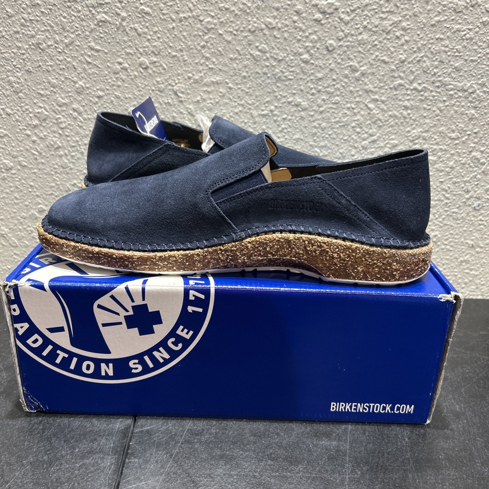 Birkenstock Callan Suede Navy EU 42 US L11 M9 Womens Mens
