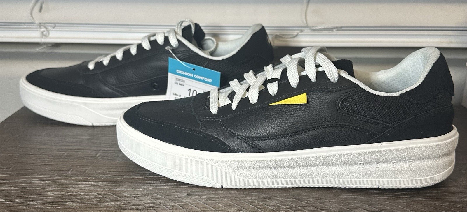 Reef Bom Dia Leather Sneakers Mens Size 10 Black Premium Suede Leather Shoes NEW