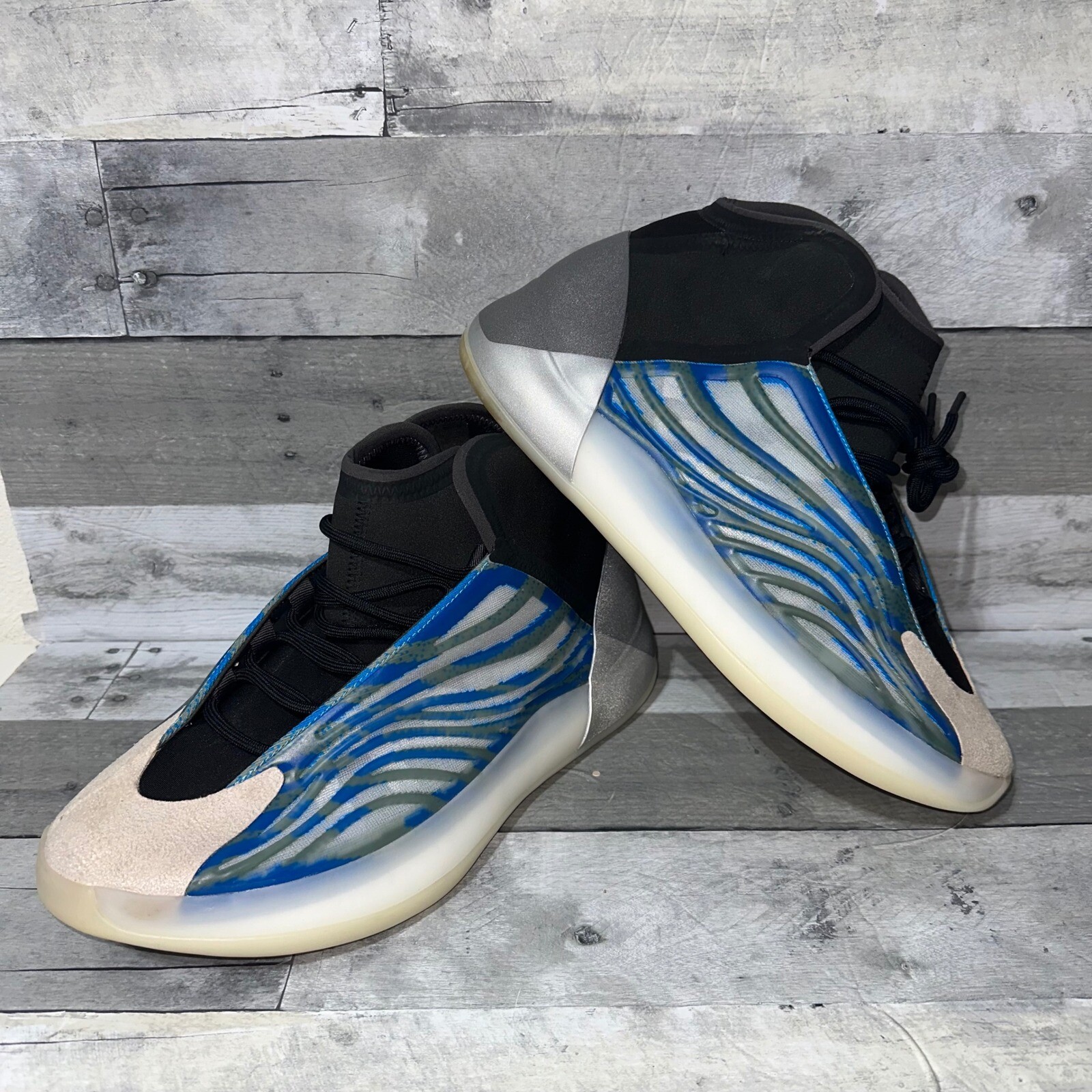 Mens Adidas YZY QNTM “Frozen Blue” – GZ8872 – Sz 14
