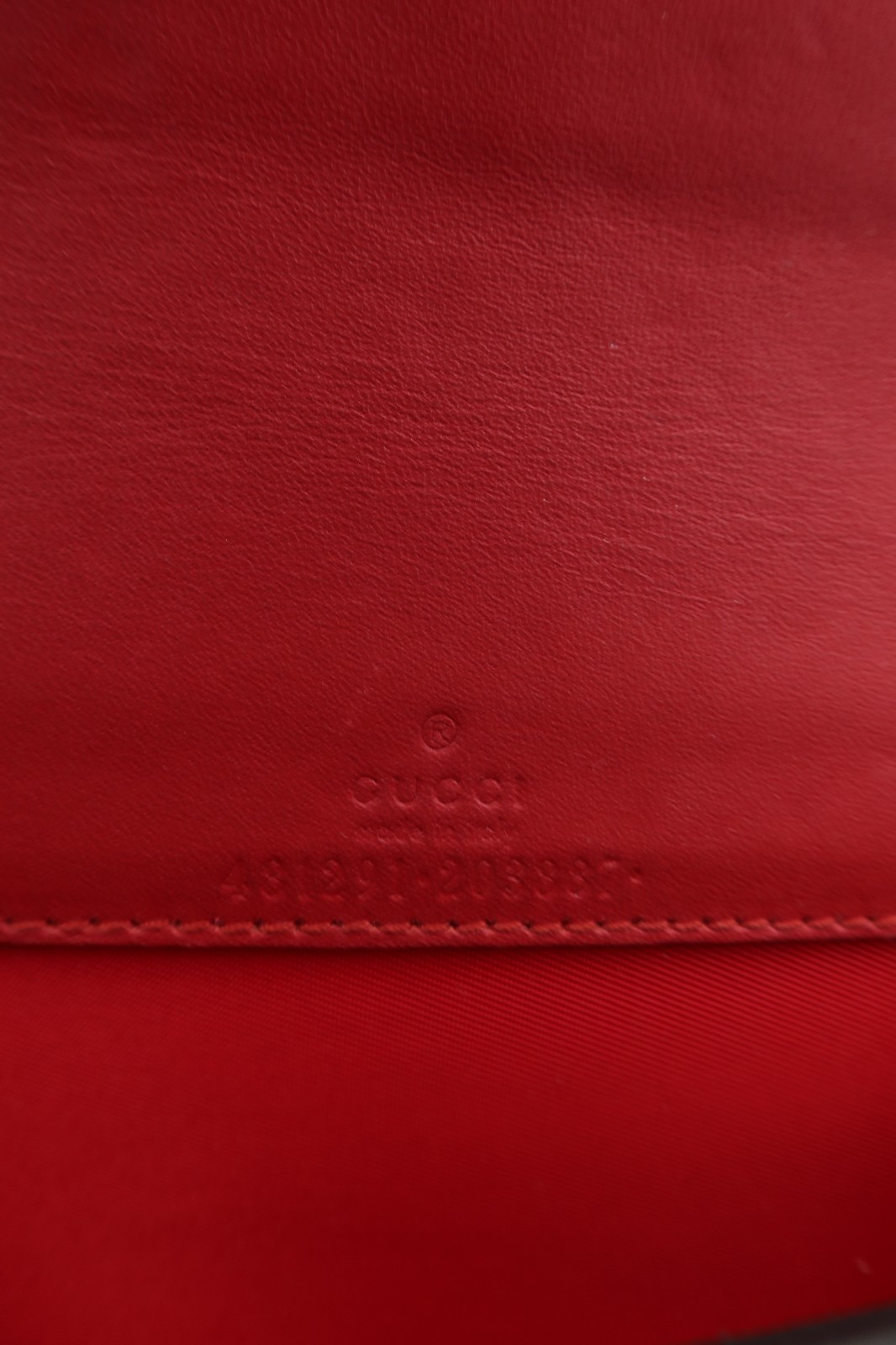 Gucci GG Supreme Monogram Mini Cherry Chain Bag