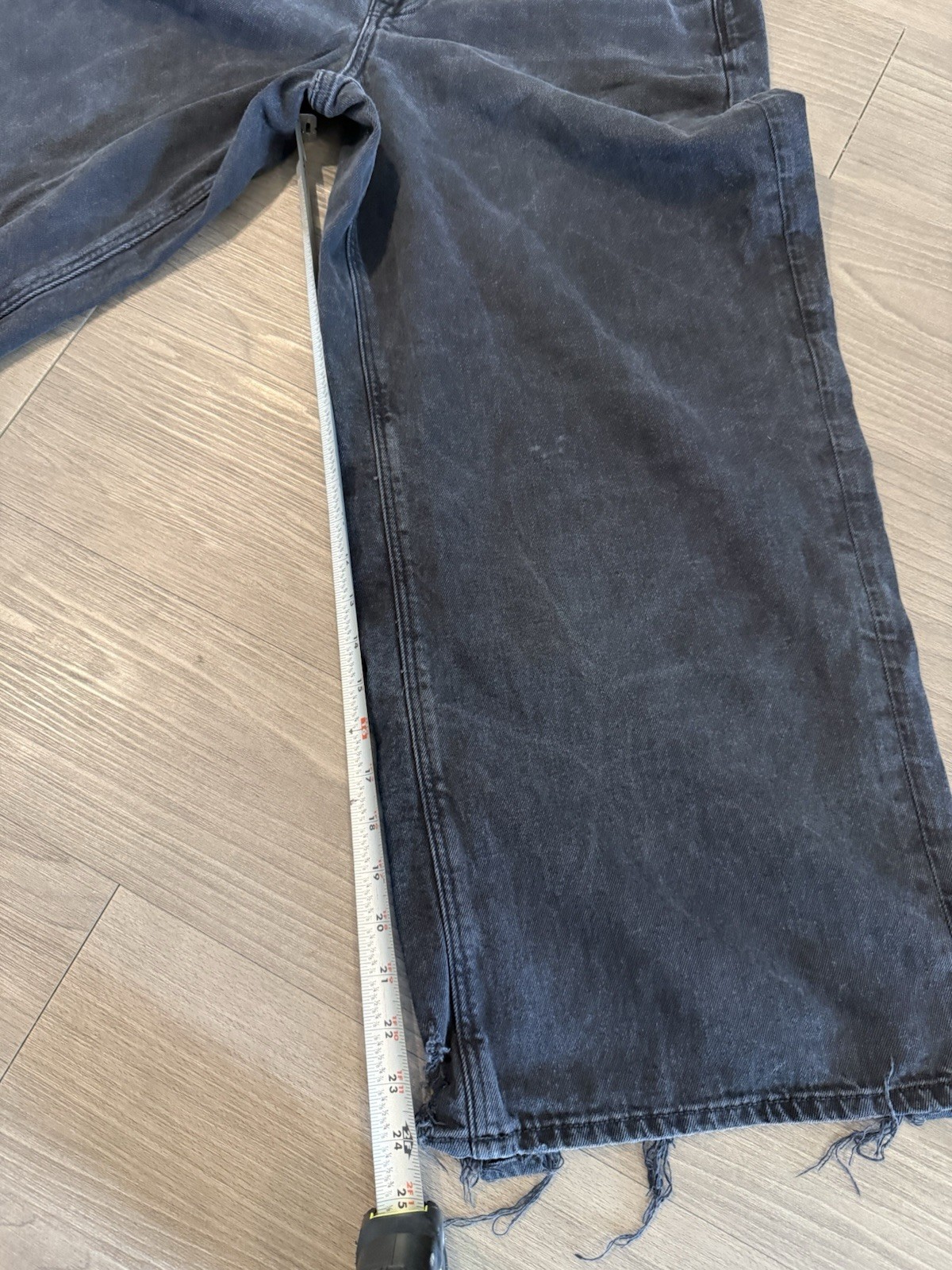American Eagle Strigid Jeans 14 Black Gray Whiskered Wide Leg Stretch Baggy