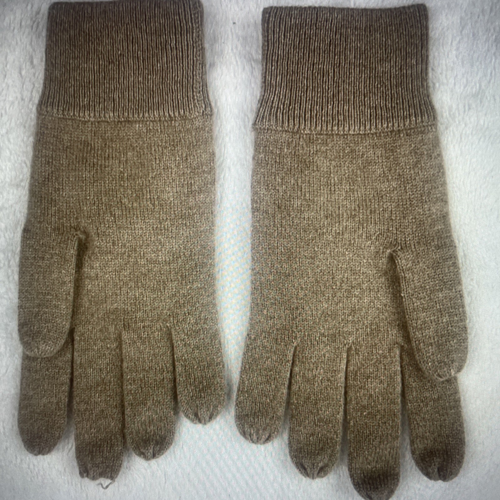 McCulley’s Highlands 100% Cashmere Gloves Beige Dainty Feminine S / M Heritage