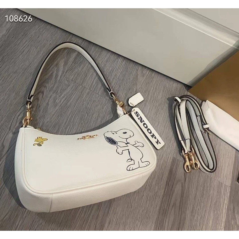 CBJ76 COACH x PEANUTS Chalk Multi Teri Shoulder Bag Snoopy Outlet Products NWT