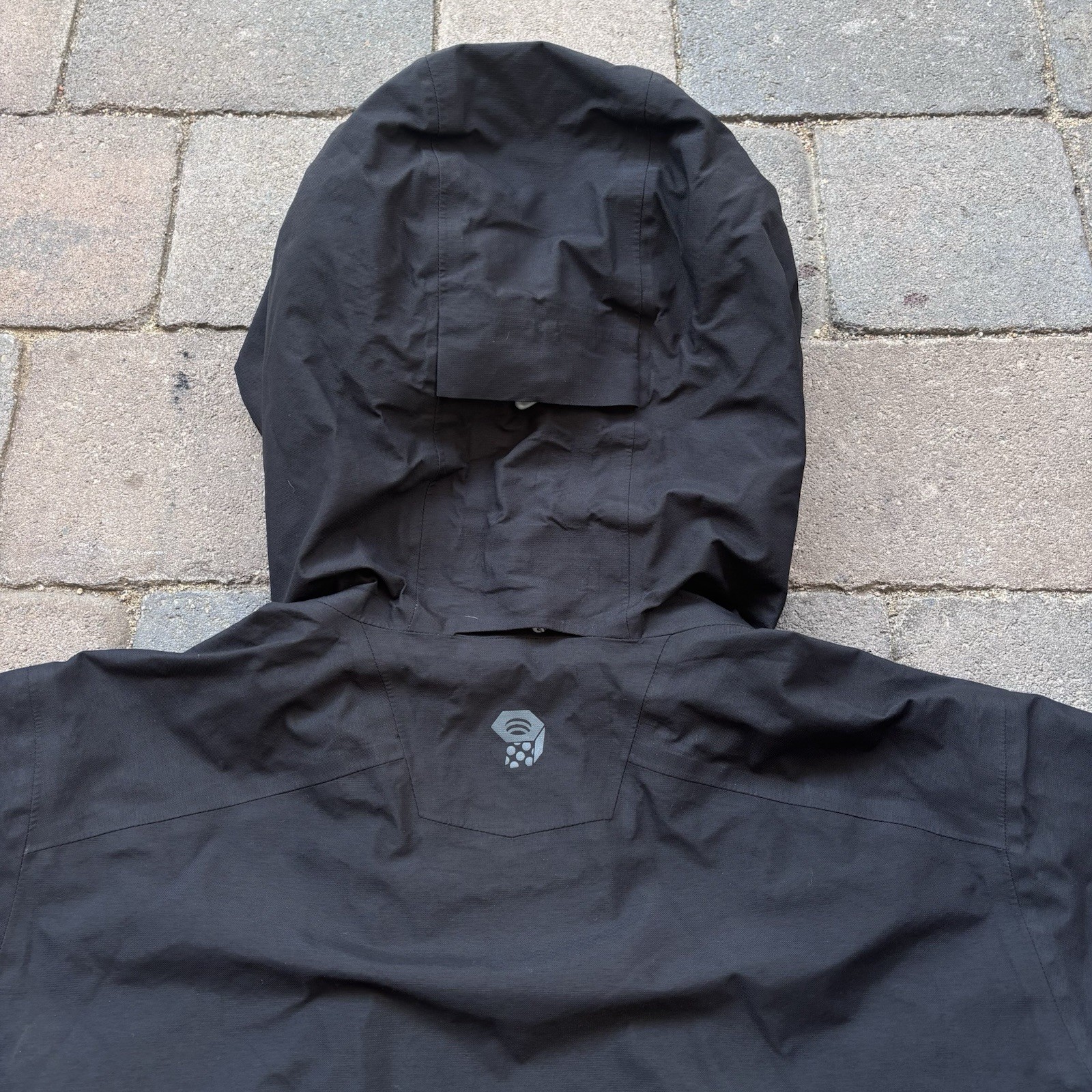 Mountain Hardwear Dry.Q Elite Rain Shell Jacket Men’s S Black Waterproof Hooded