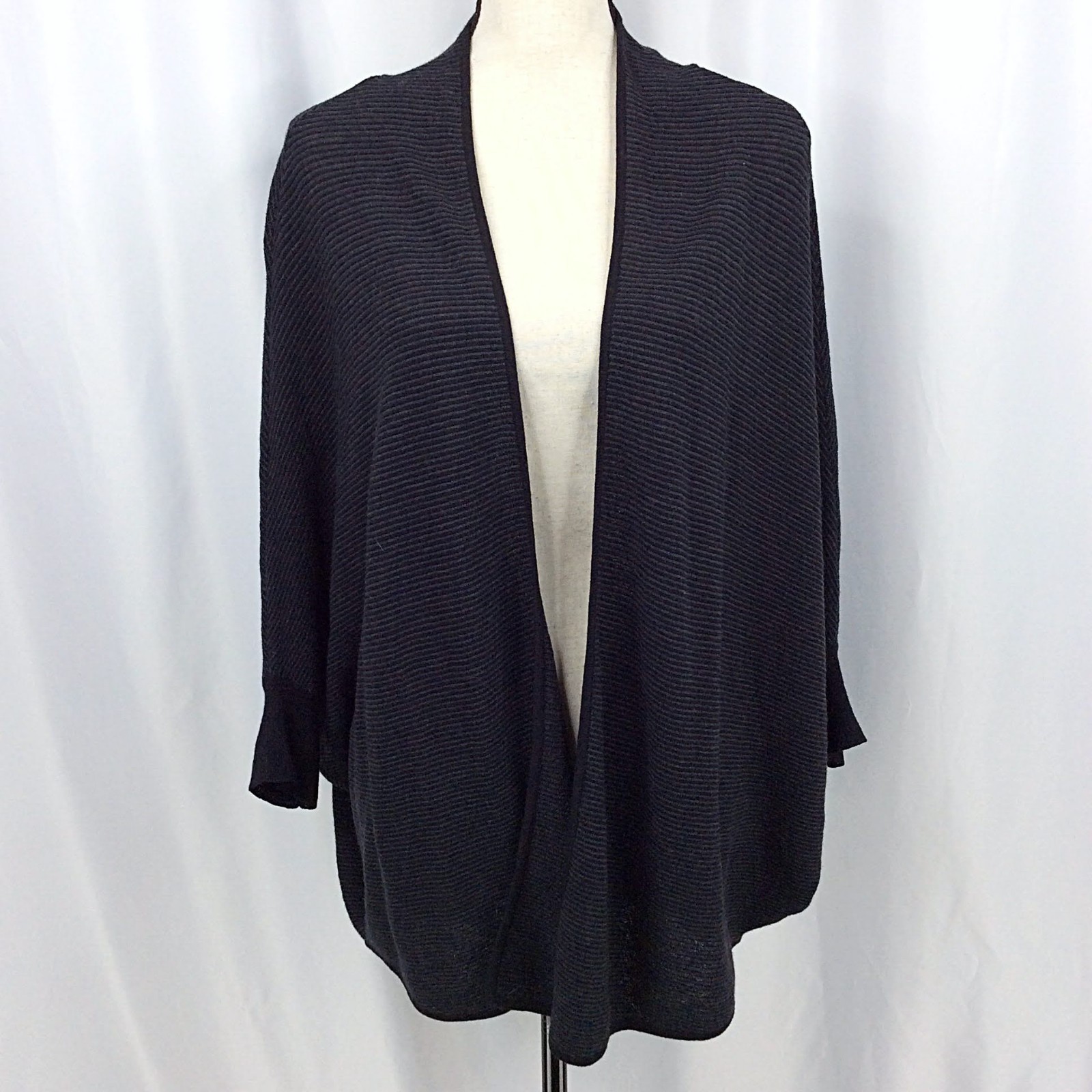 Eileen Fisher Batwing Dolman Sleeve Thin Knit Cardigan Sweater Large 100% Wool
