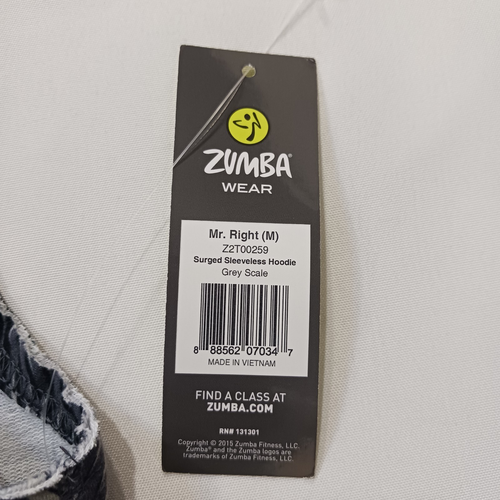 Zumba Wear Mr Right Z2T00259 Men’s Gray Surged Sleeveless Pullover Hoodie Medium