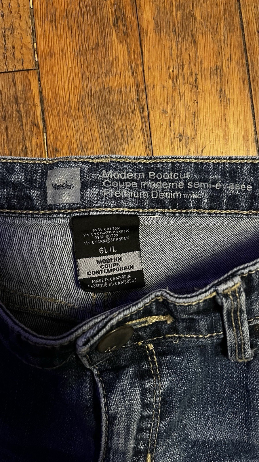 Mossimo Women’s Denim Bootcut Jeans Dark Wash Low Rise 6 Long (36 inseam)