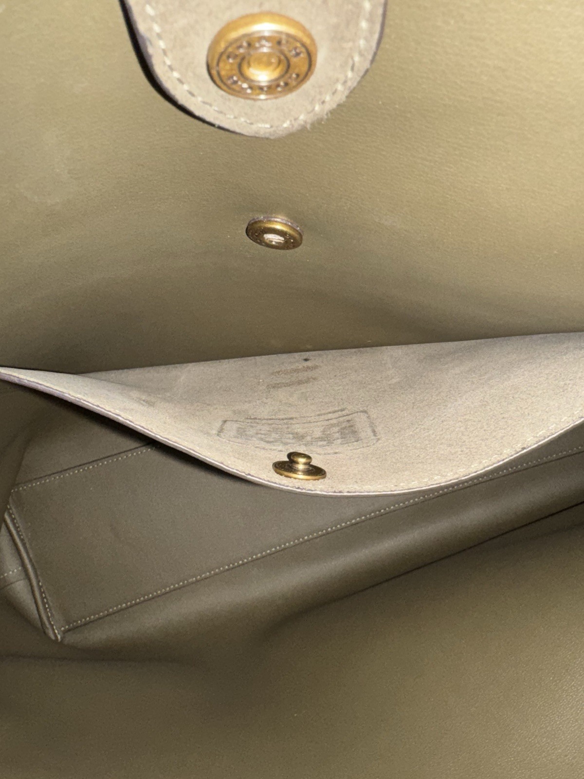 Coach Olive Suede Brooklyn 39 Shoulder Bag Gold Hardware Magnetic Close.