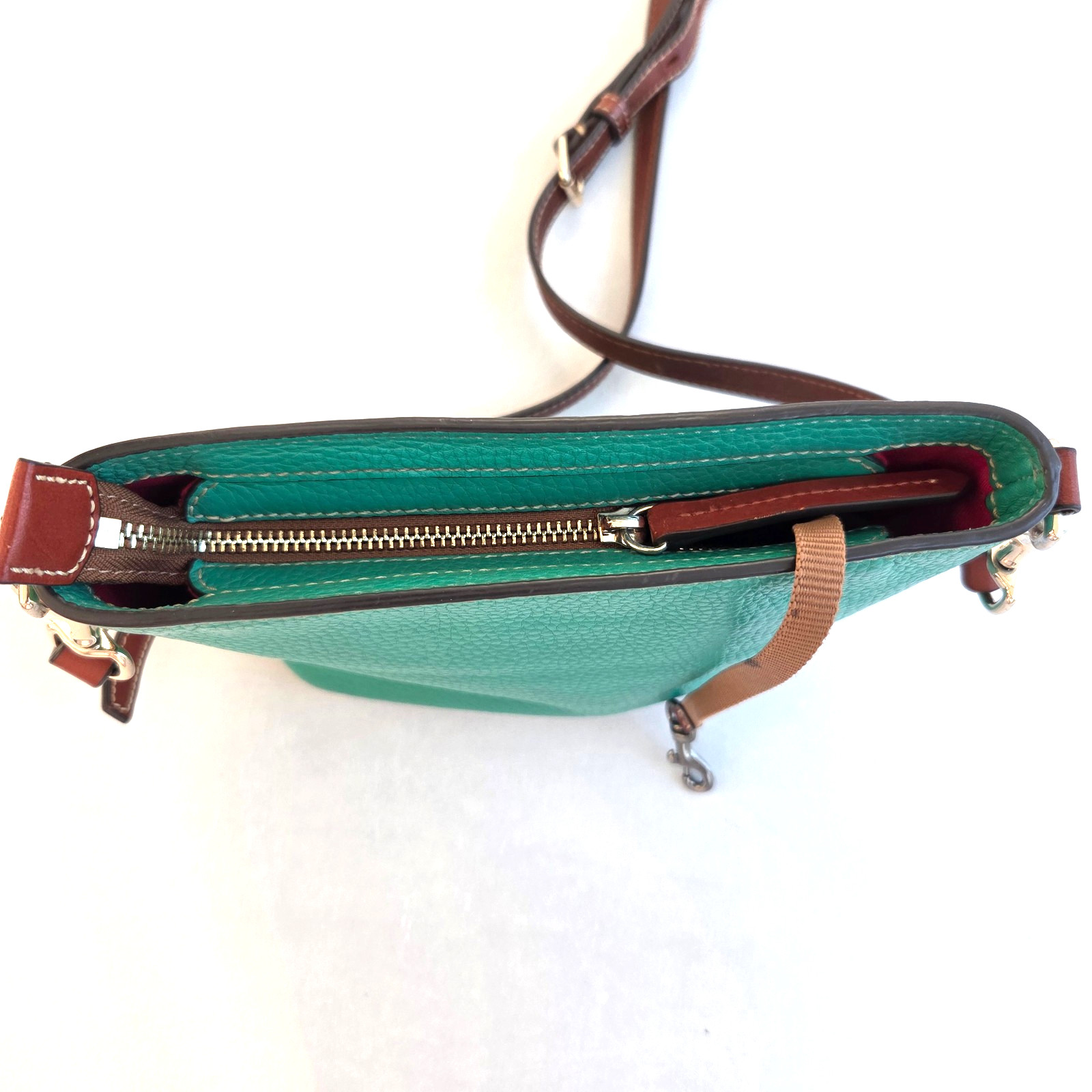 Dooney & Bourke Spearmint Green Pebble Grain Leather Zip Crossbody Purse Bag