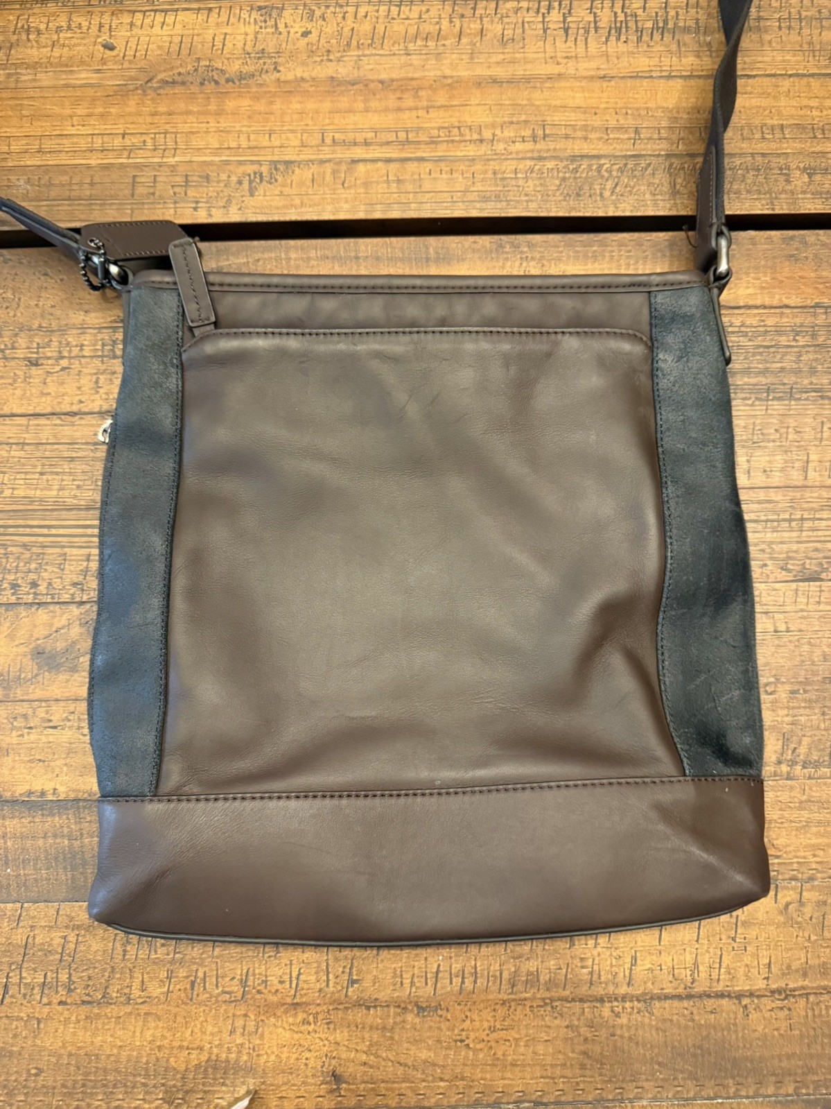 Coach Camden Tech Black leather crossbody messenger bag 9F1361-F70920 Purse