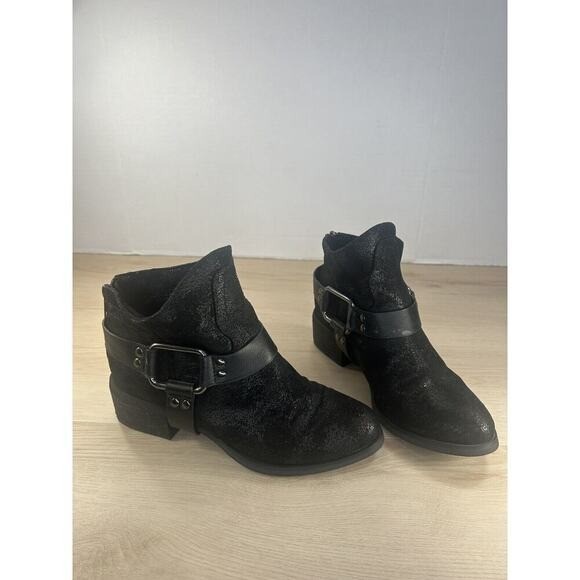 Black Textured Moto Ankle Boots Size 7 Harness Buckle Studded Back Zip Festival