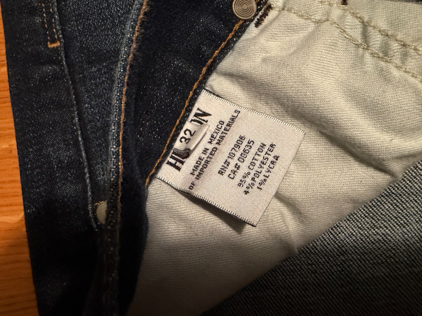 HUDSON BYRON STRAIGHT CUT DARK WASH STRETCH JEANS 32 X 30 VERY NICE!