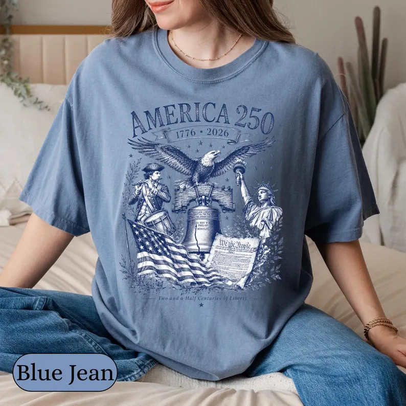 America Sketch Design Comfort Tee