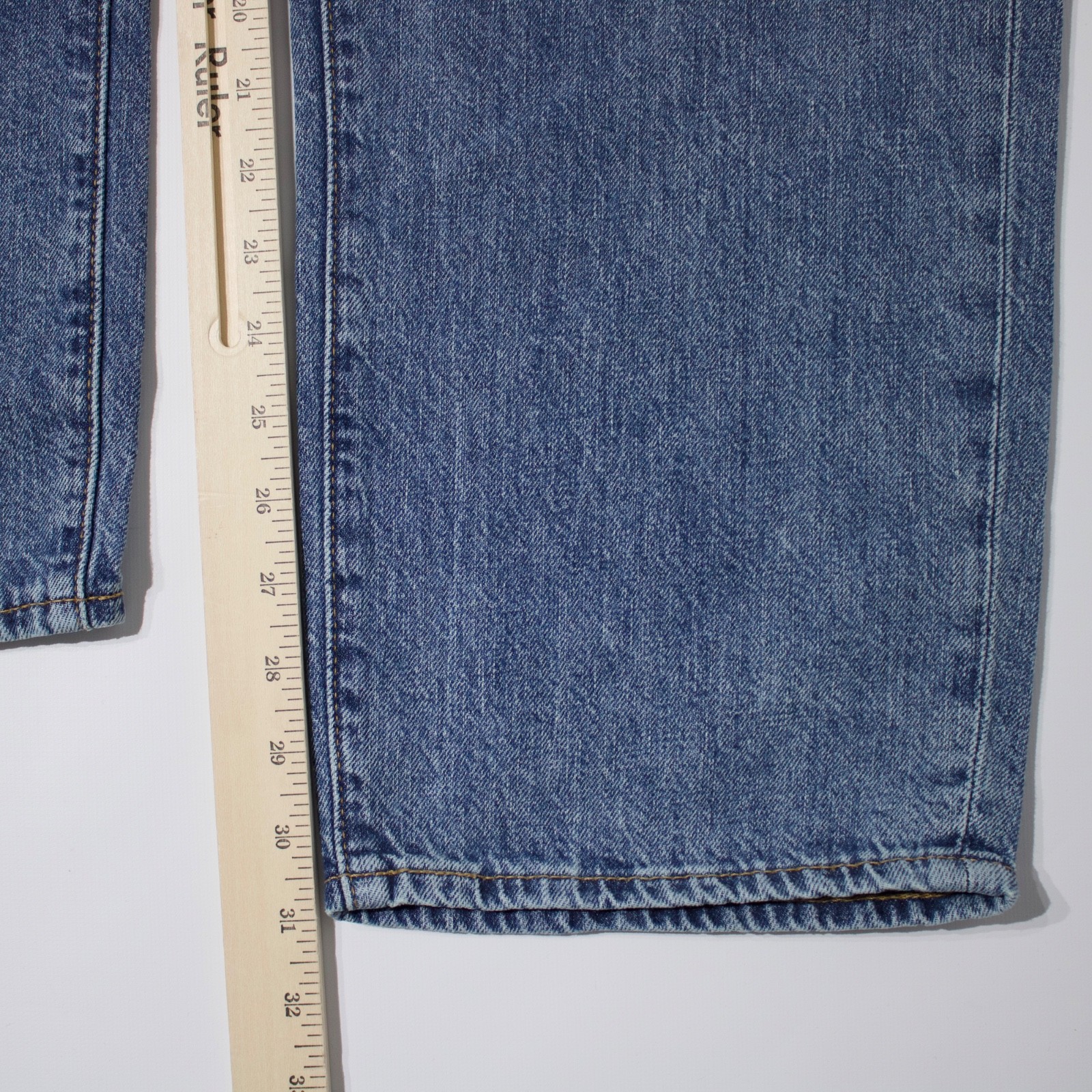 NWT $98 Levi’s Premium 568 Loose Straight Linen+ Medium Wash Jeans Men Sz. 31×32