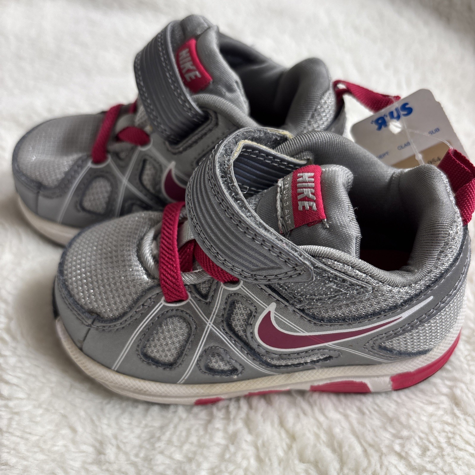 Nike Pink/Silver Synthetic Mesh Toddler Size 5C Nike T-Run 3 ALT RARE NWT