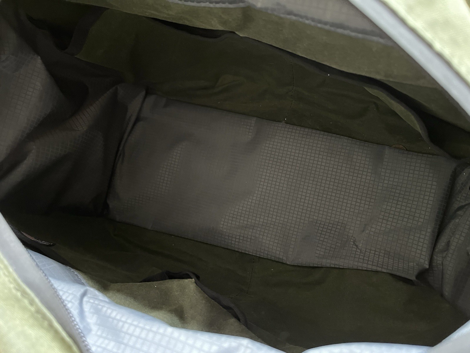 Mission Workshop Transit Duffle 27L Green Waxed Canvas