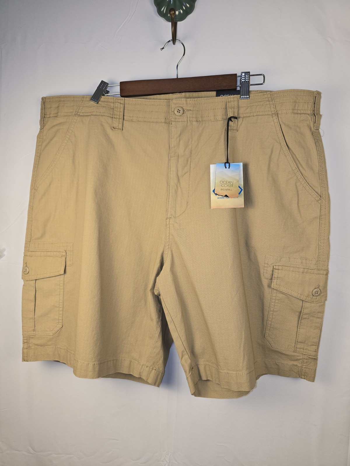 Men’s Ocean Coast Big & Tall NWT Khaki Cargo Flex Comfort Waistband Shorts 44